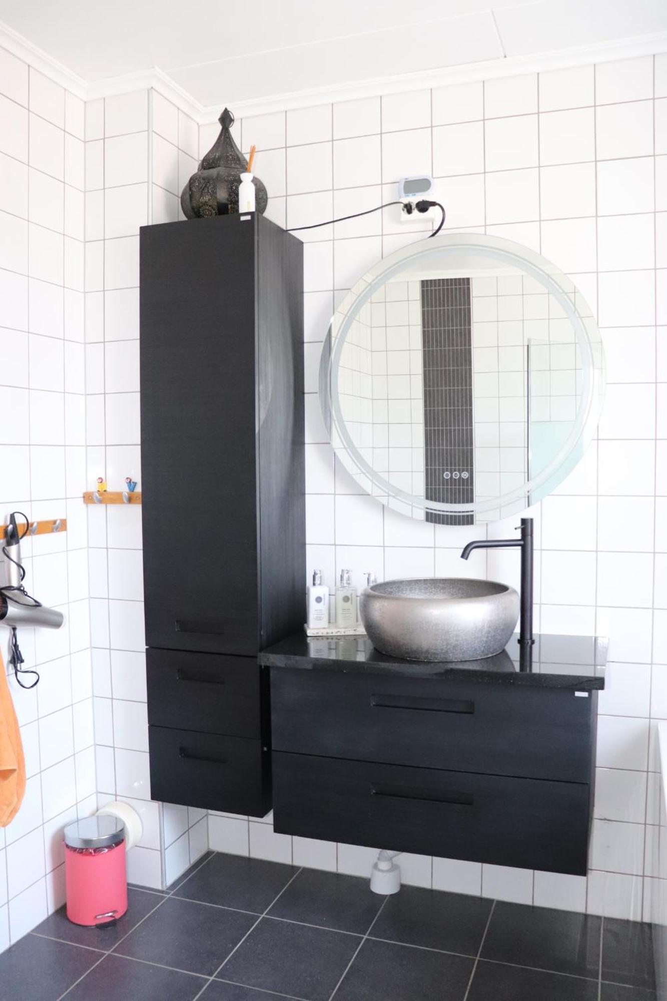 Lila Rummet - Rum Naera Bad Och Centrum, 1 Tr Upp - Saengklaeder & Handdukar Ingar Färjestaden Exteriör bild